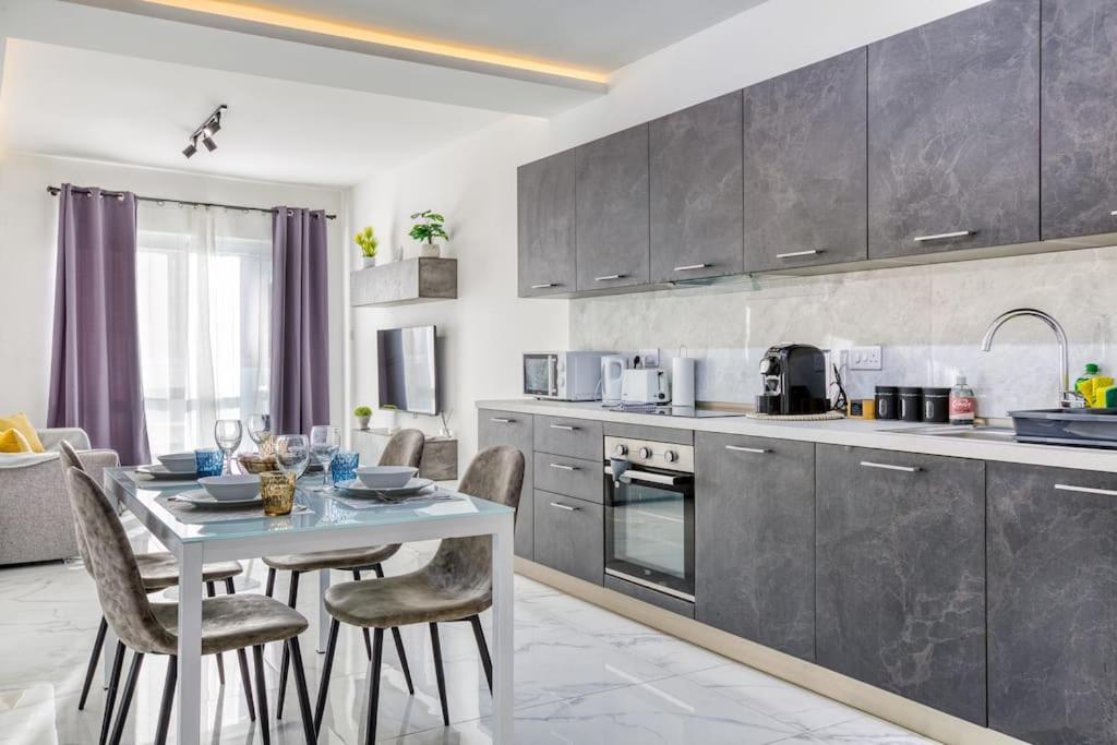 Ra5 - New, Bright & Spacious - Sliema-gzira Area! * Gzira