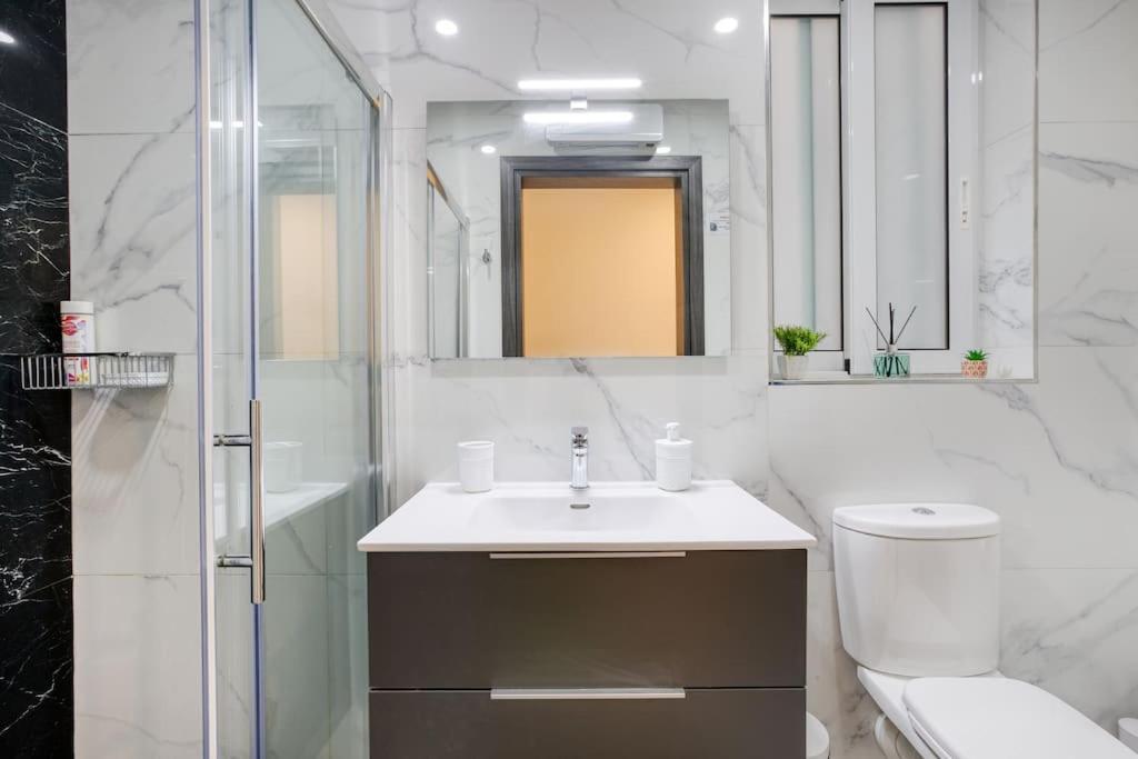 Appartement Ra5 - New, Bright & Spacious - Sliema-gzira Area!
