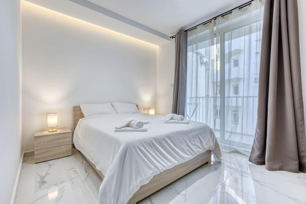 Ra5 - New, Bright & Spacious - Sliema-gzira Area! Appartement *